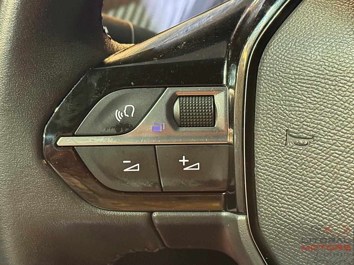 peugeot-2008-2023-gasolina-1199cc