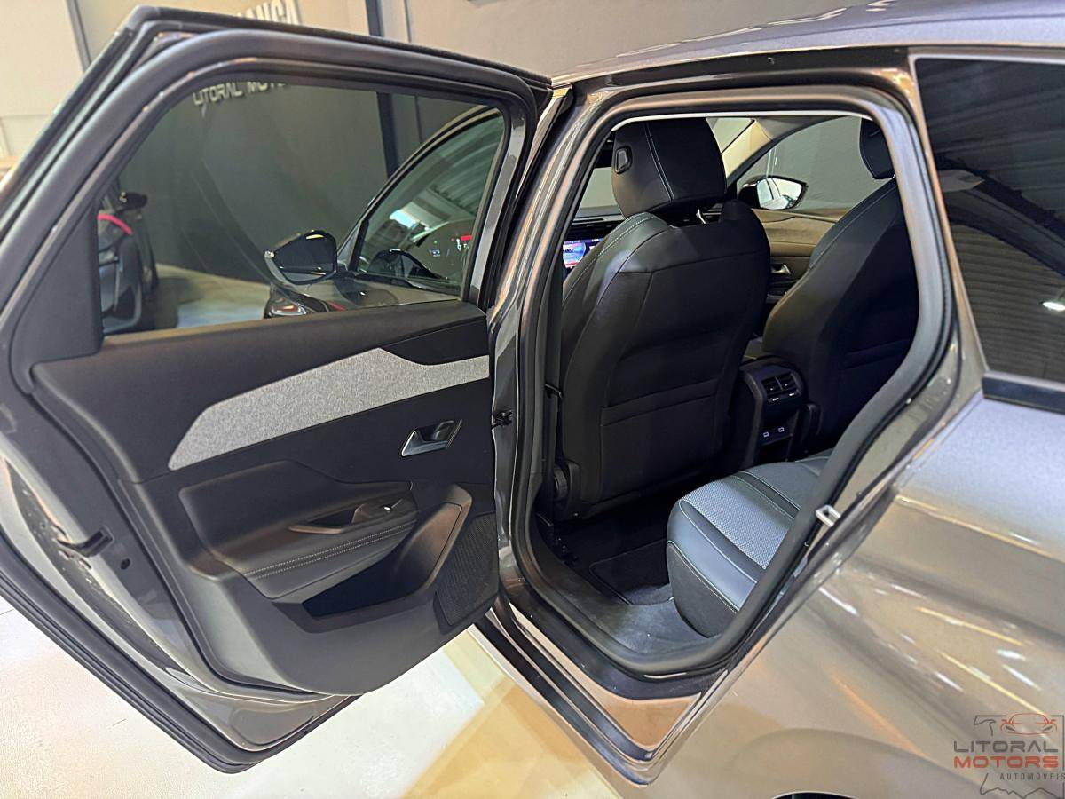 peugeot-308-sw-2023-gasolina-1199cc