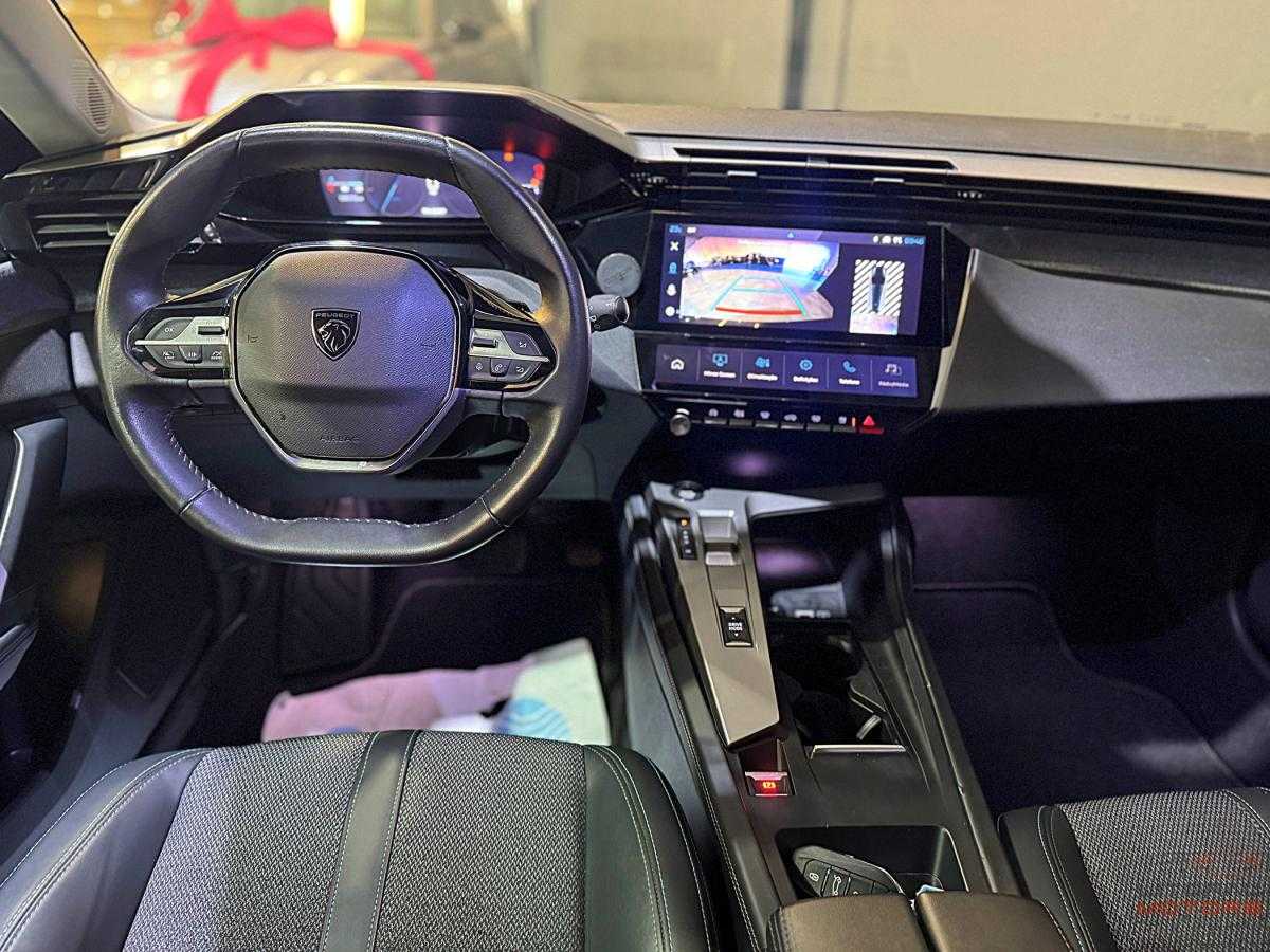 peugeot-308-sw-2023-gasolina-1199cc