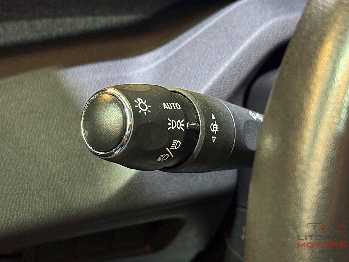 peugeot-308-sw-2023-gasolina-1199cc