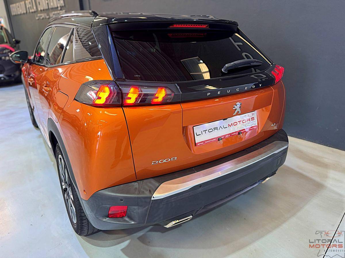 peugeot-2008-2020-gasolina-1199cc