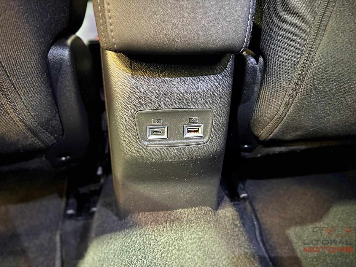 peugeot-2008-2024-gasolina-1199cc