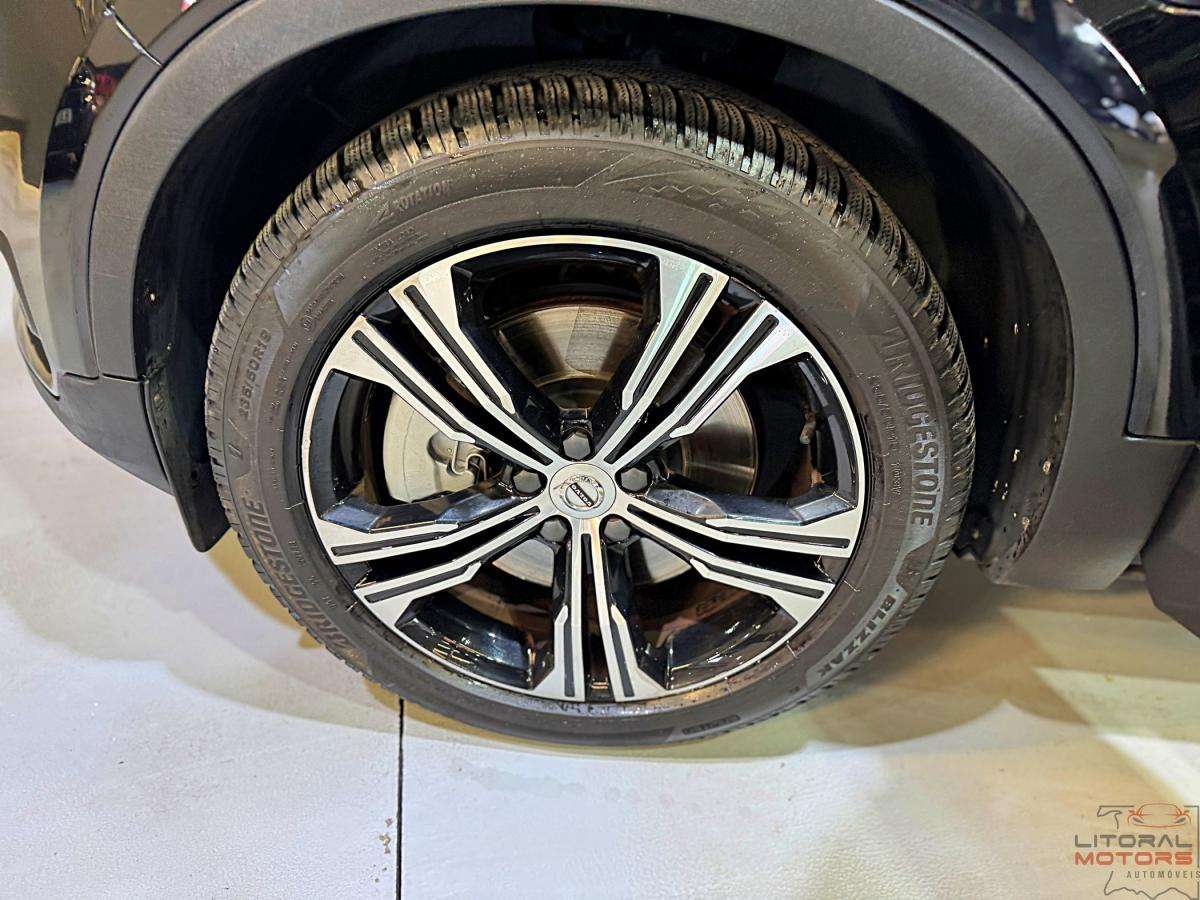 volvo-xc40-2021-hibrido-a-gasolina-1477cc