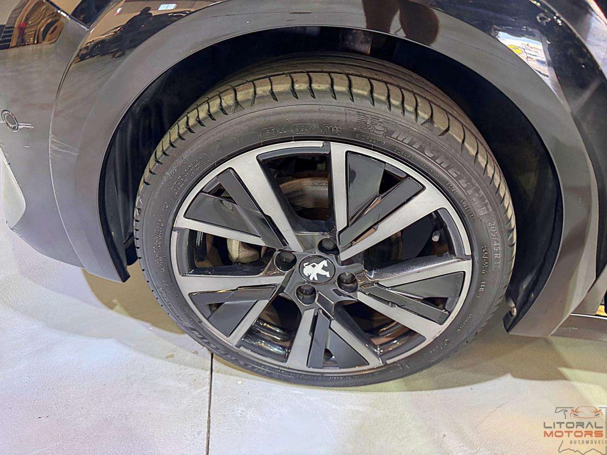 peugeot-208-2022-gasolina-1199cc