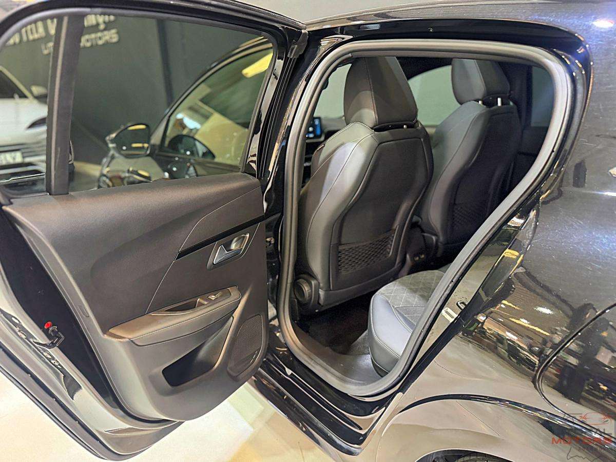 peugeot-208-2022-gasolina-1199cc