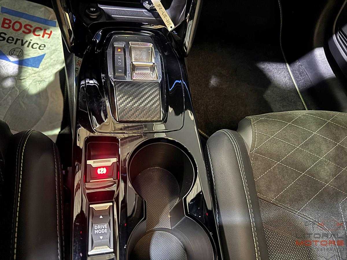 peugeot-208-2022-gasolina-1199cc