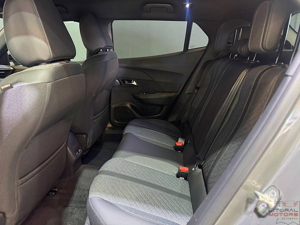 peugeot-2008-2023-gasolina-1199cc