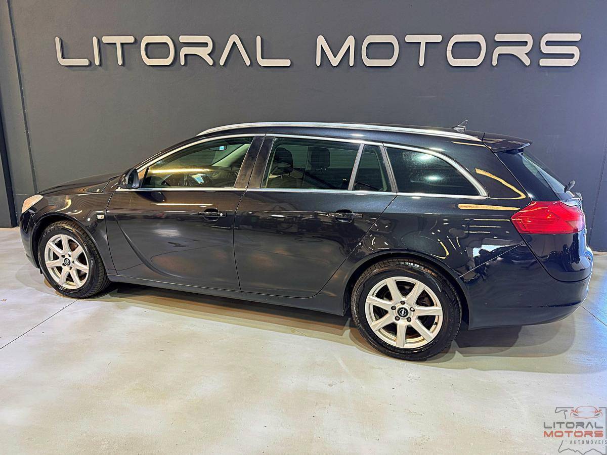 opel-insignia-sports-tourer-2012-diesel-1956cc