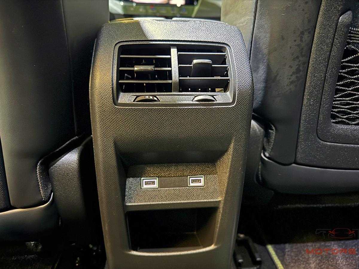 peugeot-408-2024-hibrido-a-gasolina-1598cc