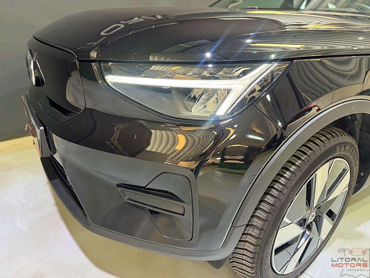 volvo-xc40-2023-eletrico-500cc