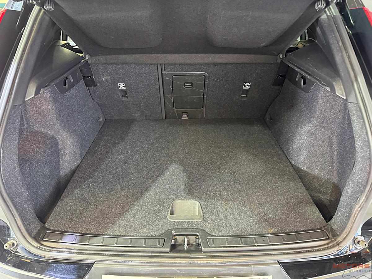 volvo-xc40-2023-eletrico-500cc