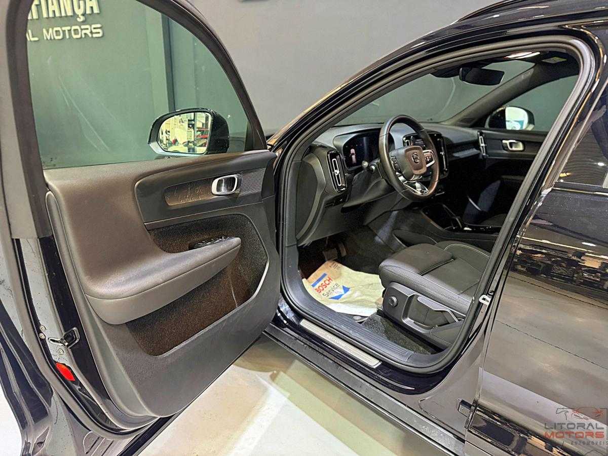volvo-xc40-2023-eletrico-500cc