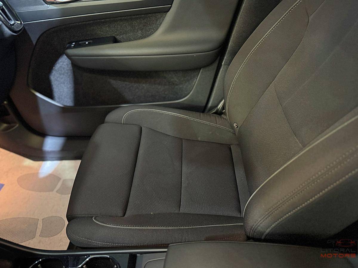 volvo-xc40-2023-eletrico-500cc
