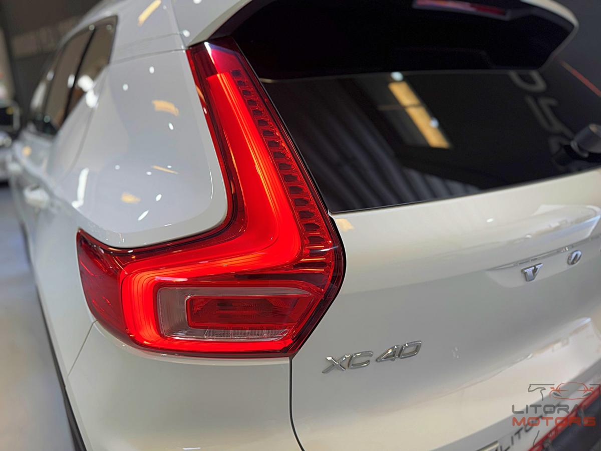 volvo-xc40-2022-hibrido-a-gasolina-1477cc