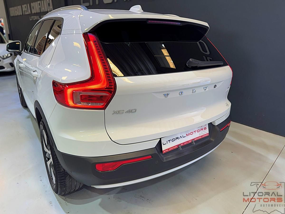 volvo-xc40-2022-hibrido-a-gasolina-1477cc
