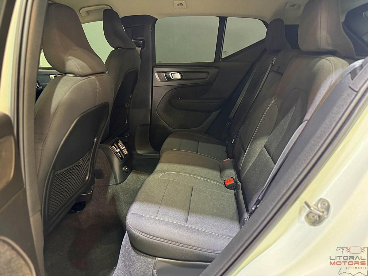 volvo-xc40-2022-hibrido-a-gasolina-1477cc