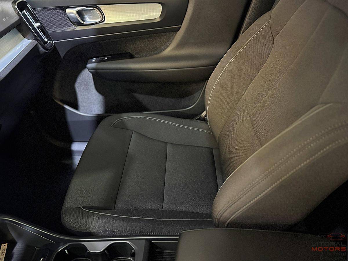 volvo-xc40-2022-hibrido-a-gasolina-1477cc