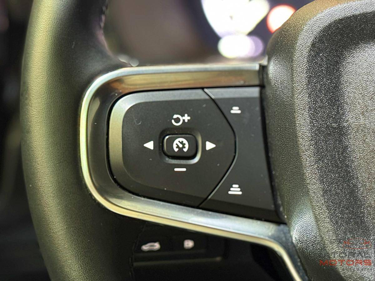 volvo-xc40-2022-hibrido-a-gasolina-1477cc