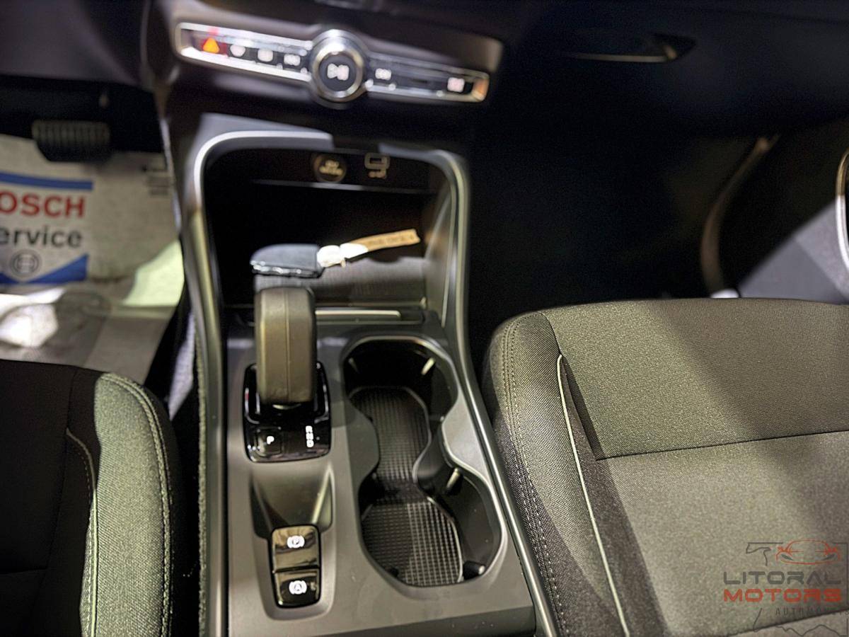 volvo-xc40-2022-hibrido-a-gasolina-1477cc