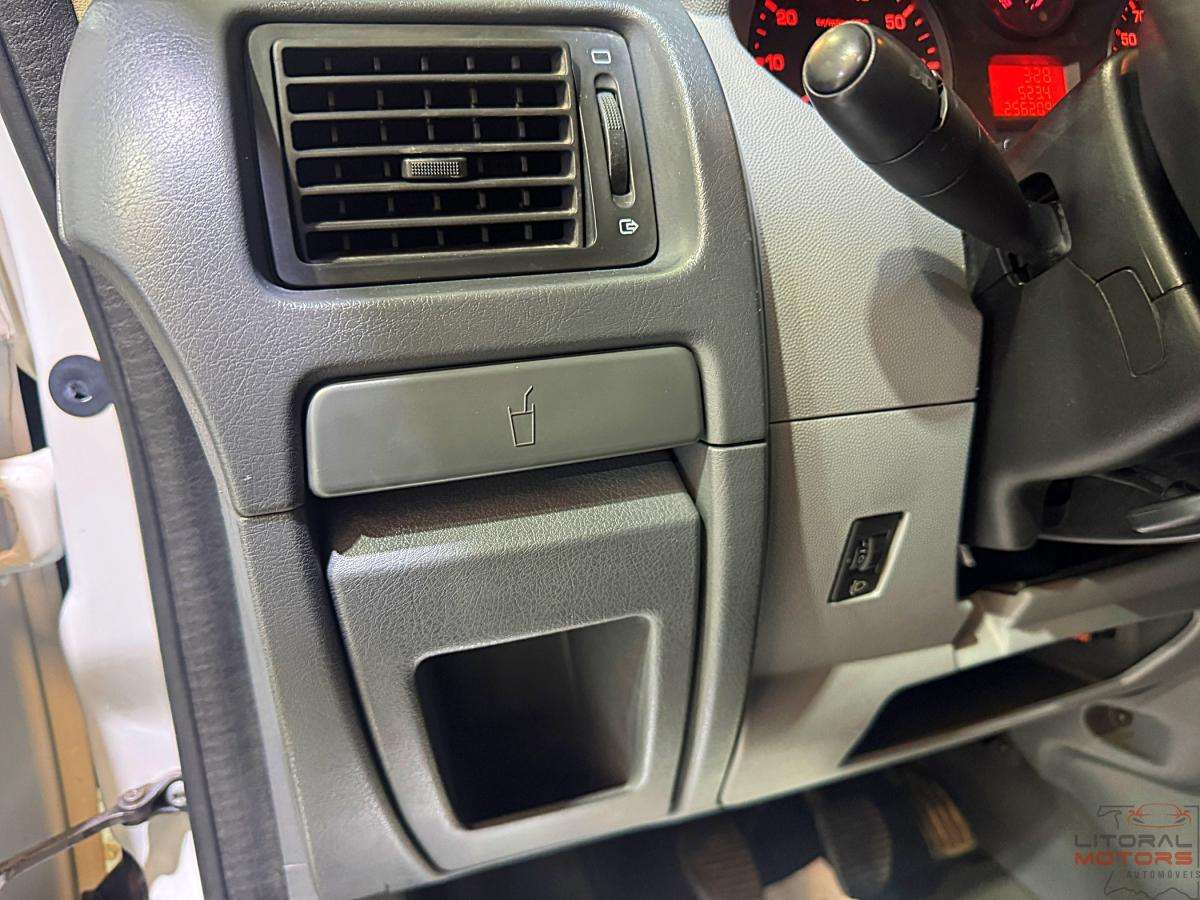 peugeot-expert-2008-diesel-1997cc