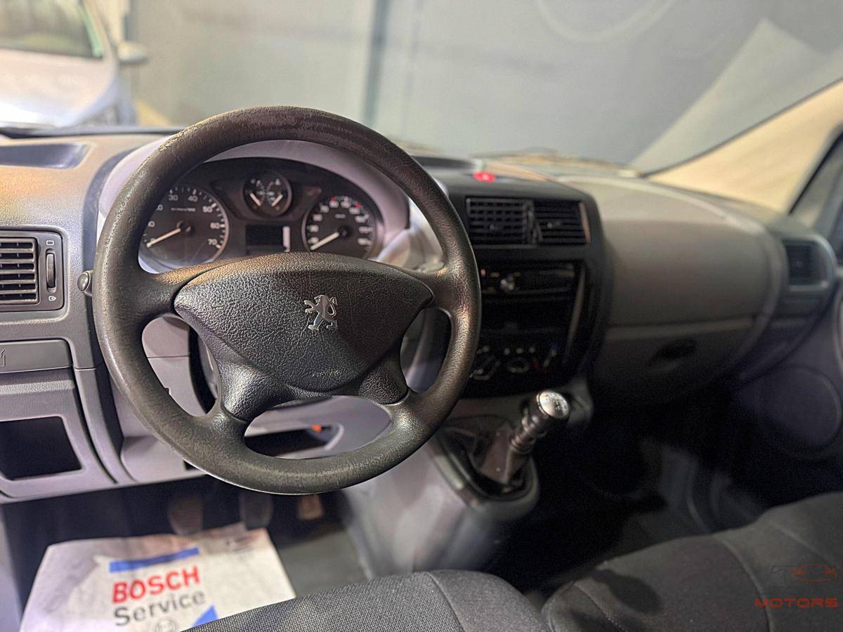 peugeot-expert-2008-diesel-1997cc