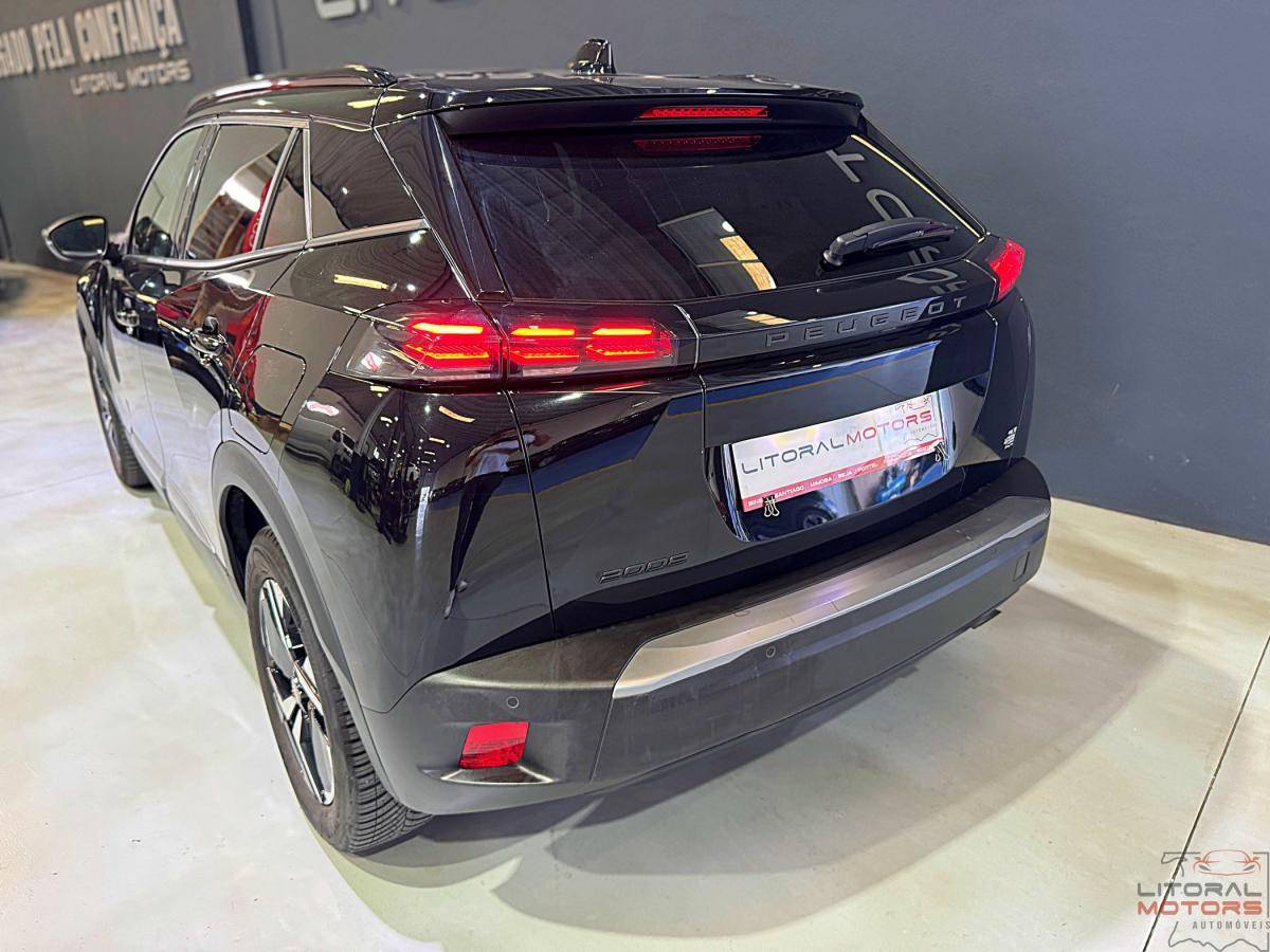 peugeot-2008-2024-gasolina-1199cc