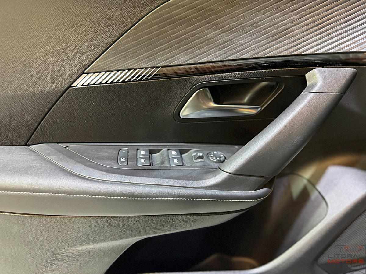 peugeot-2008-2024-gasolina-1199cc
