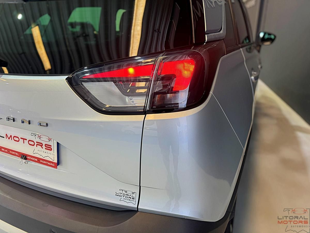 opel-crossland-2023-gasolina-1199cc