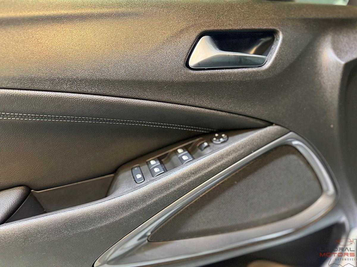 opel-crossland-2023-gasolina-1199cc