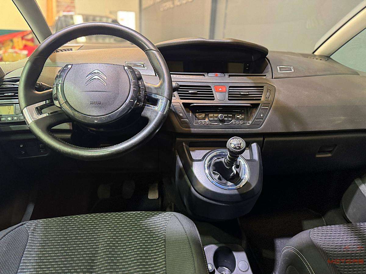 citroen-c4-picasso-2011-diesel-1560cc