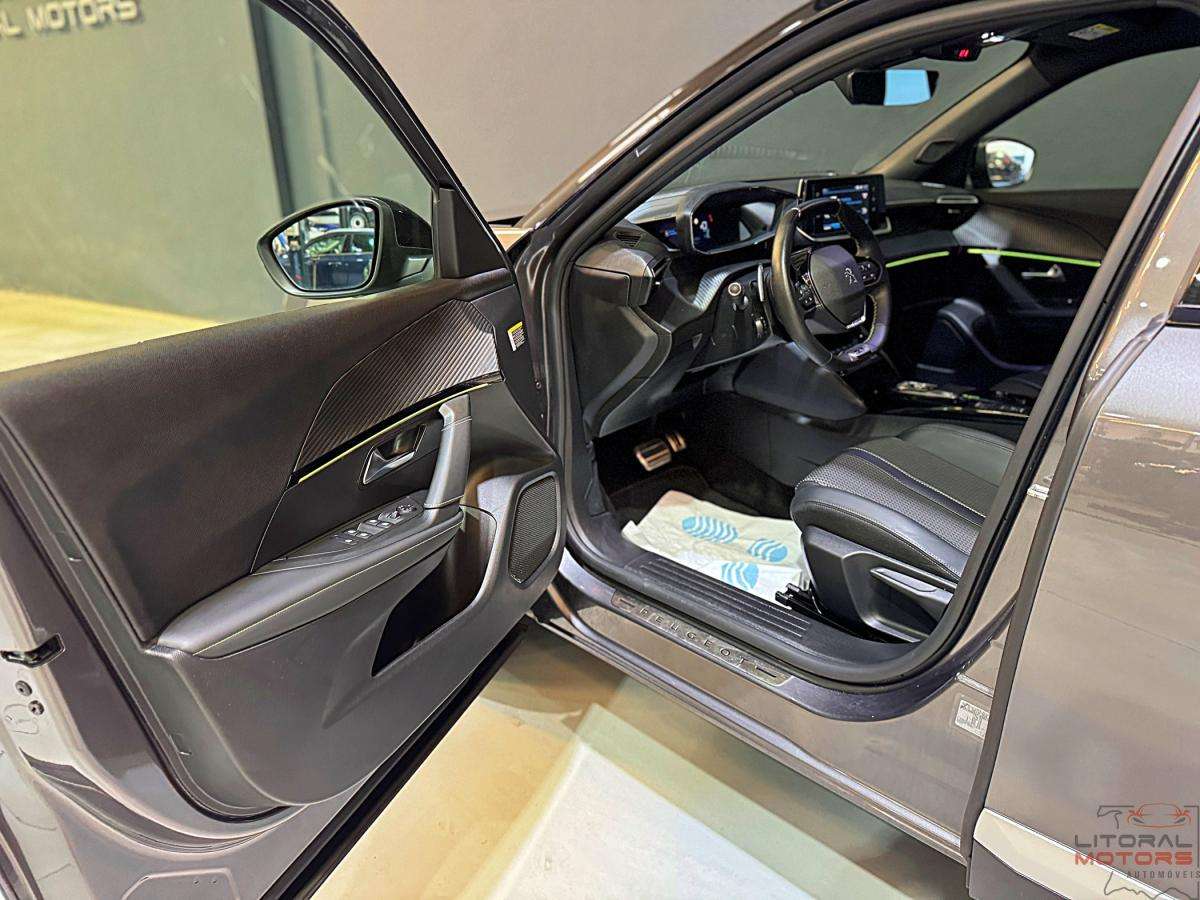 peugeot-2008-2023-gasolina-1199cc