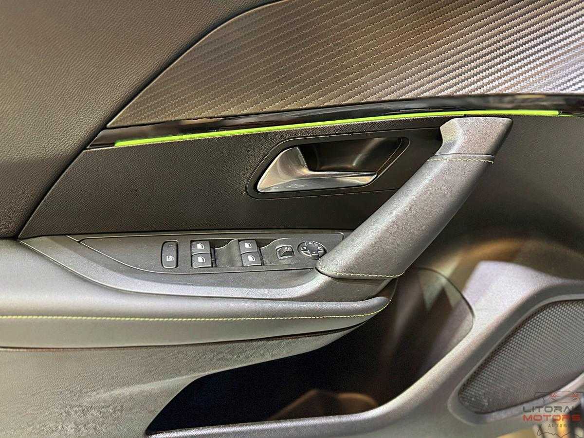 peugeot-2008-2023-gasolina-1199cc