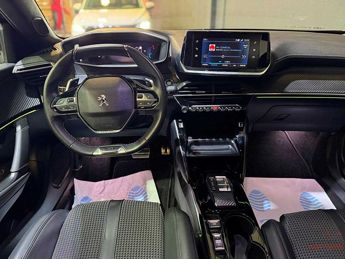 peugeot-2008-2023-gasolina-1199cc