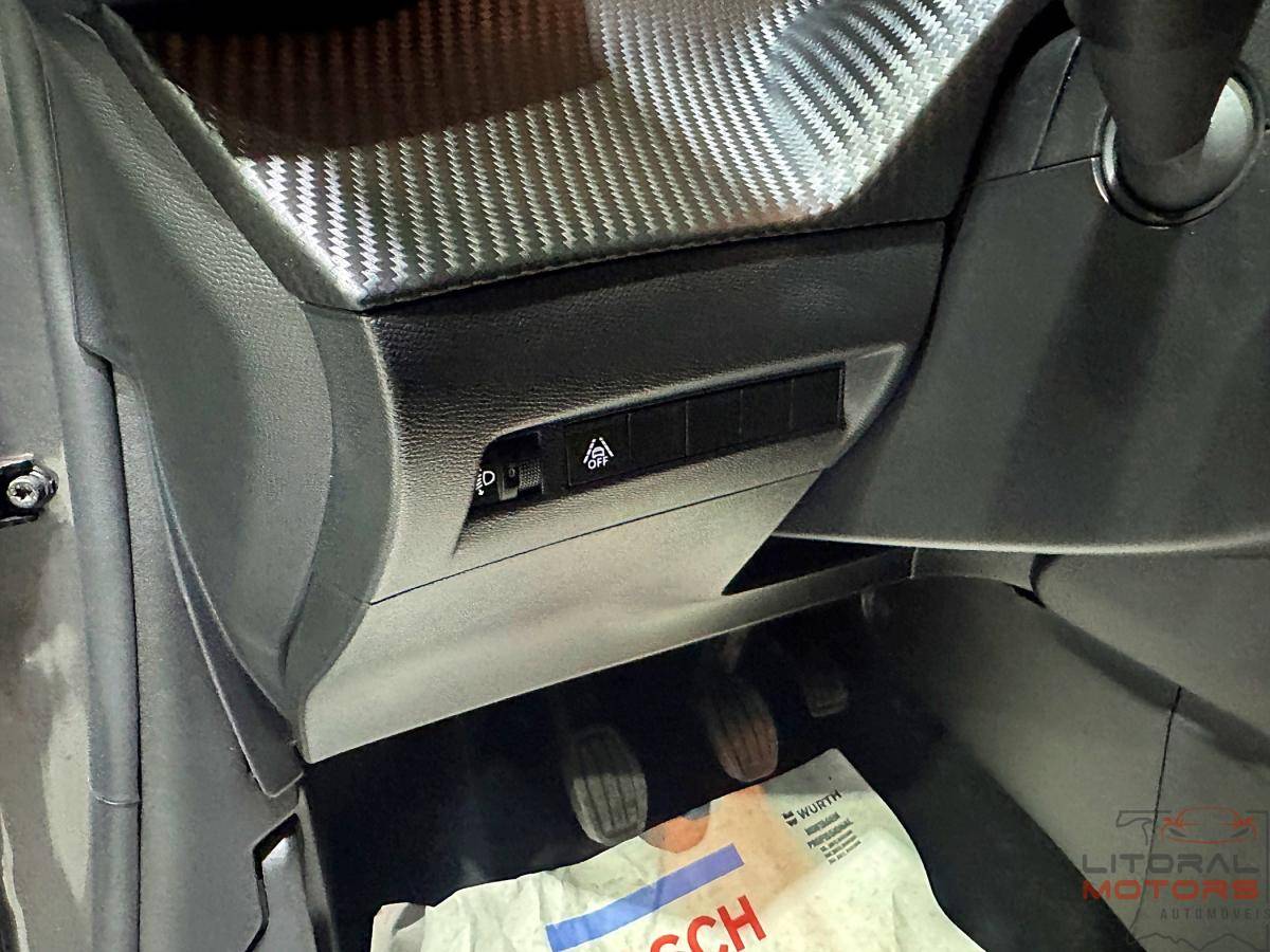 peugeot-208-2024-gasolina-1199cc