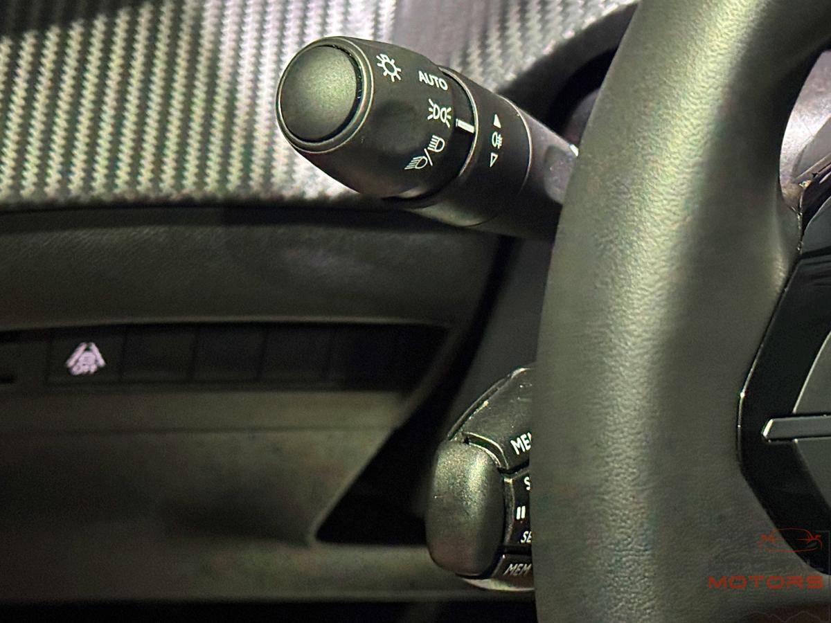peugeot-208-2024-gasolina-1199cc