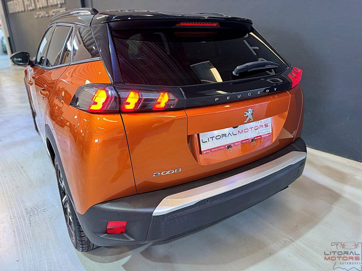 peugeot-2008-2023-gasolina-1199cc