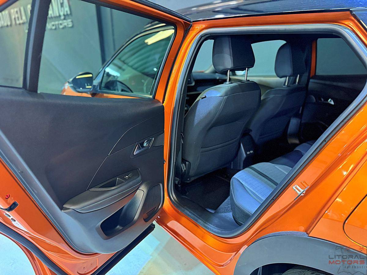 peugeot-2008-2023-gasolina-1199cc