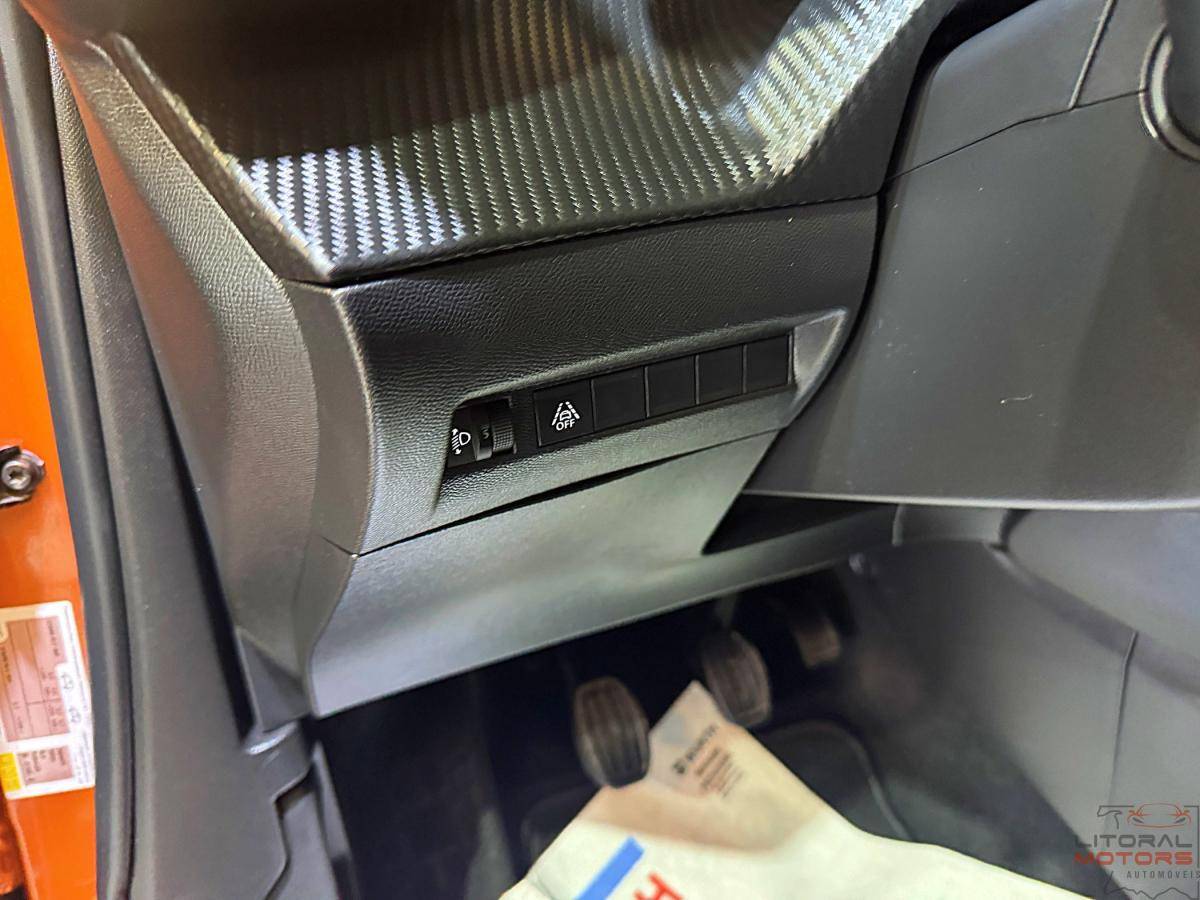 peugeot-2008-2023-gasolina-1199cc