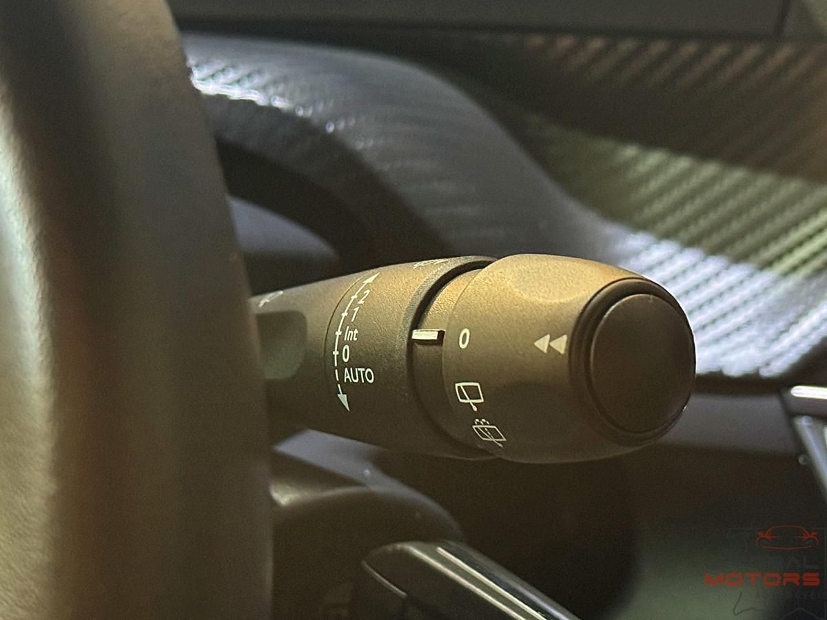 peugeot-2008-2023-gasolina-1199cc