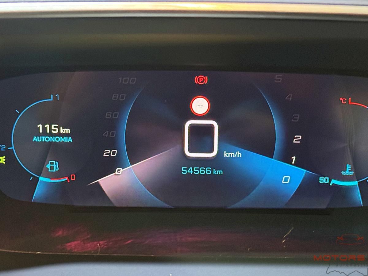 peugeot-2008-2023-gasolina-1199cc
