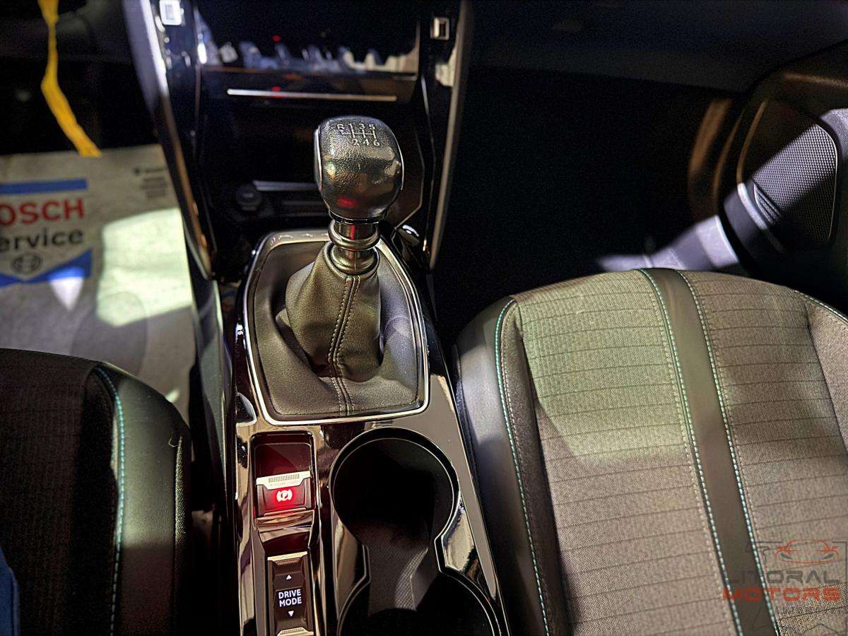 peugeot-2008-2023-gasolina-1199cc