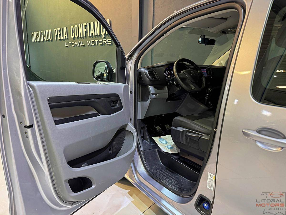 citroen-jumpy-2021-diesel-1499cc