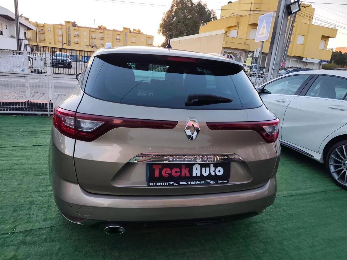 renault-megane-sport-tourer-2017-diesel-1461cc