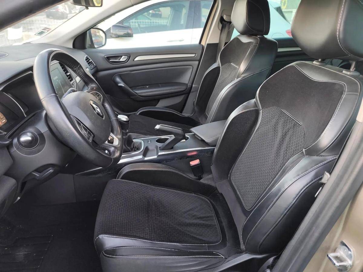 renault-megane-sport-tourer-2017-diesel-1461cc