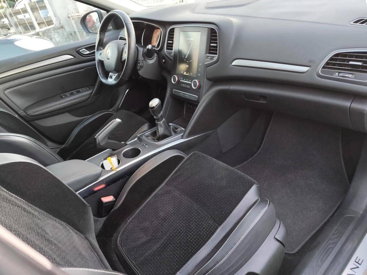 renault-megane-sport-tourer-2017-diesel-1461cc