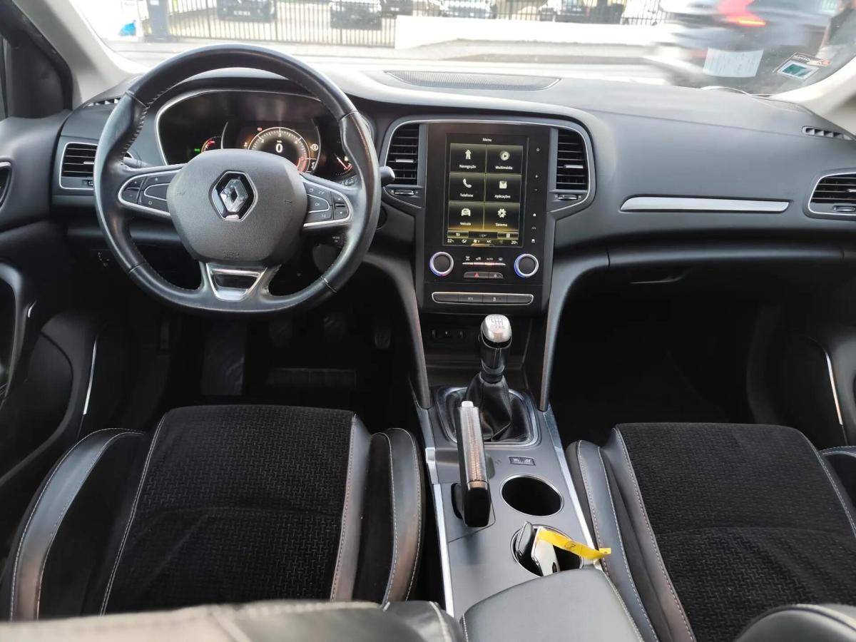 renault-megane-sport-tourer-2017-diesel-1461cc