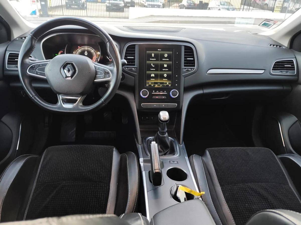 renault-megane-sport-tourer-2017-diesel-1461cc