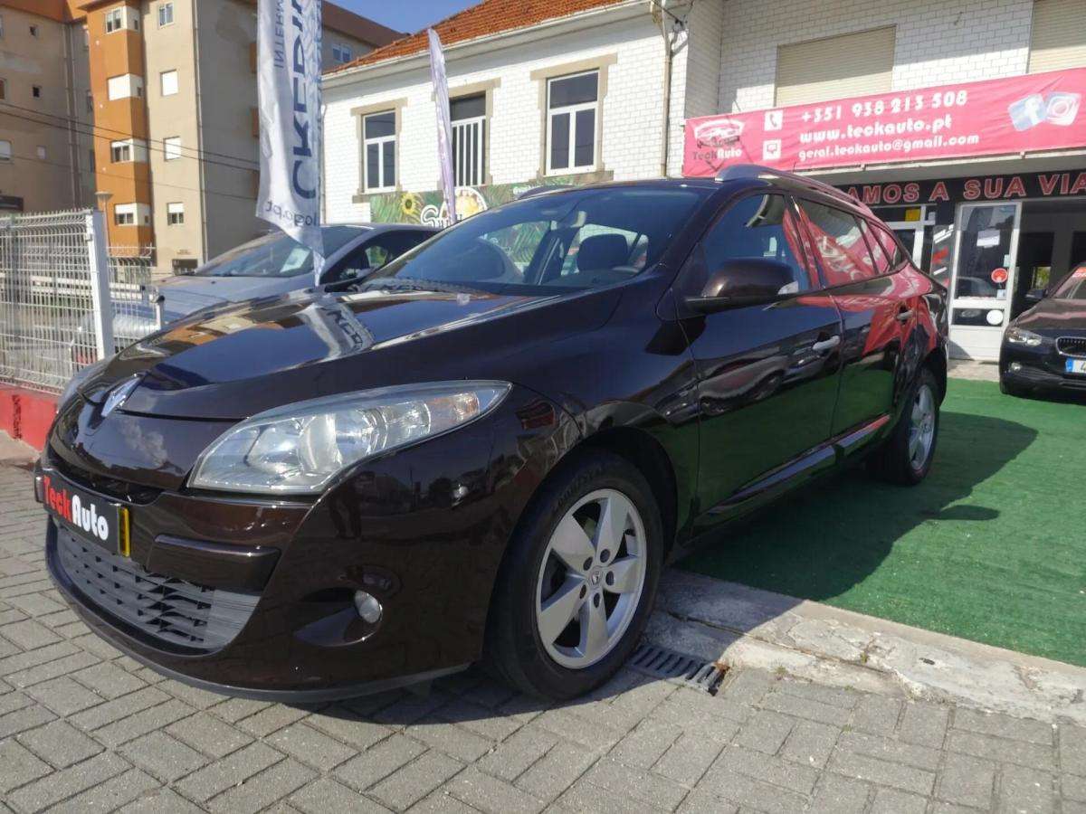 renault-megane-sport-tourer-2011-diesel-1461cc