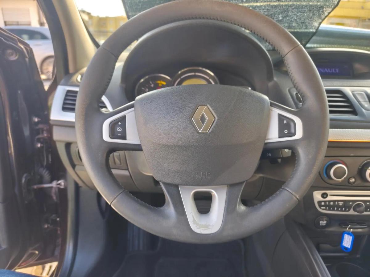 renault-megane-sport-tourer-2011-diesel-1461cc