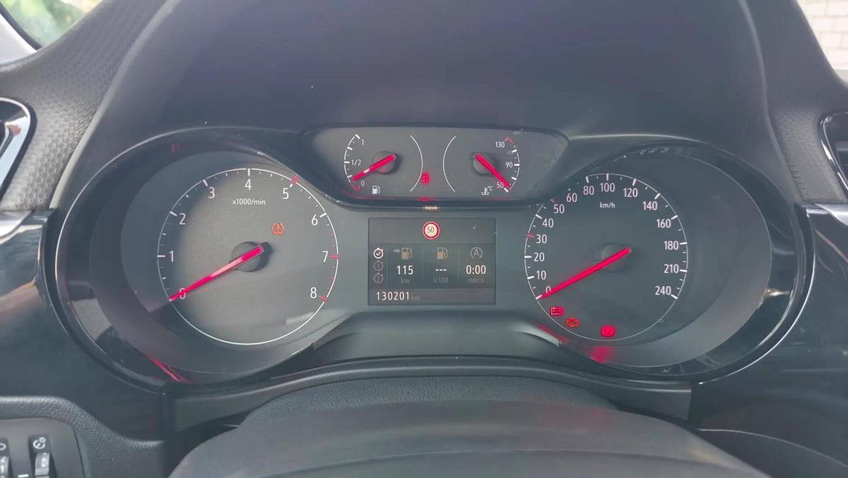 opel-corsa-2022-diesel-1499cc